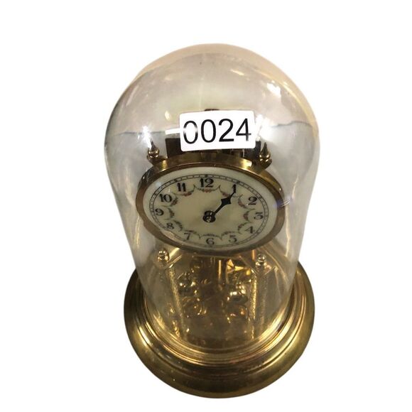 Vintage Anniversary Dome Clock with Traditional Pendulum - Picture 4 of 4